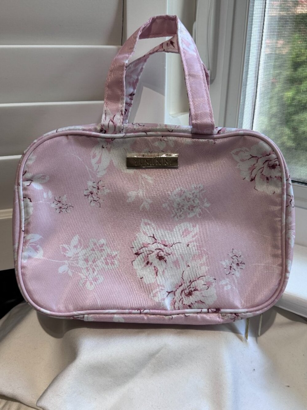 💐✨ Yumi Kim Floral Makeup & Travel Case — Pretty, Practical & Ready to Go! ✨🌸